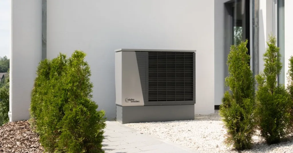 découvrez comment optimiser la puissance de votre pompe à chaleur pour un chauffage efficace et économique de votre habitation.