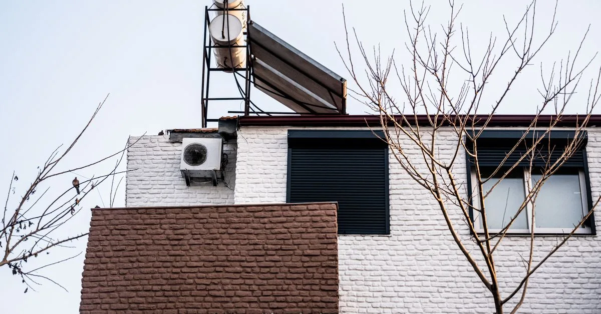découvrez les avantages du chauffage de l'eau solaire, une solution écologique et économique pour chauffer votre eau grâce à l'énergie solaire.
