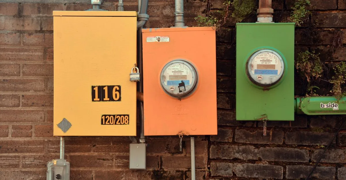comparaison de la consommation d'énergie : analyse détaillée pour optimiser l'efficacité énergétique et réduire les coûts.