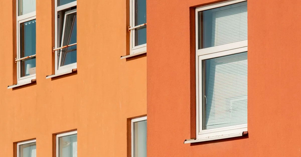 découvrez des solutions efficaces pour la réduction des pertes de chaleur et améliorez l'efficacité énergétique de vos bâtiments.