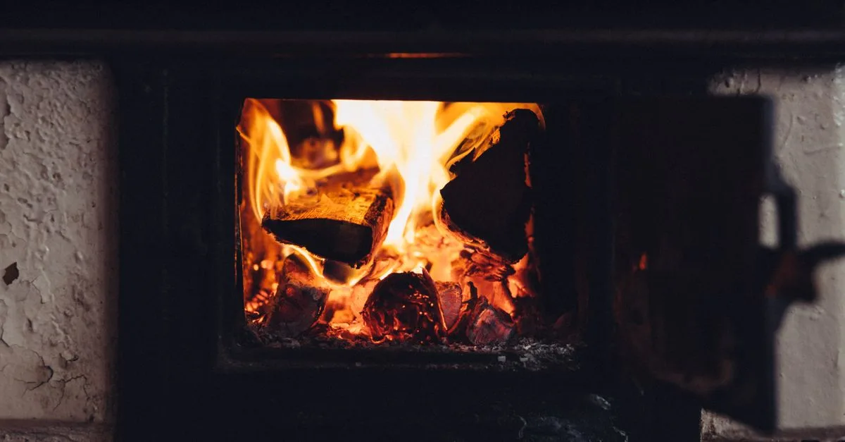 découvrez notre chauffe-eau thermodynamique, une solution économique et écologique pour produire de l'eau chaude sanitaire en utilisant l'énergie renouvelable.